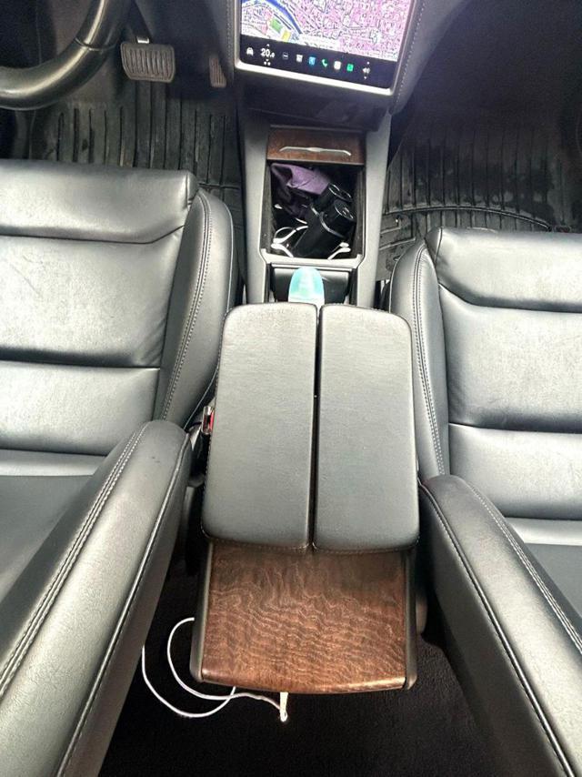 TESLA Model X Long Range AWD