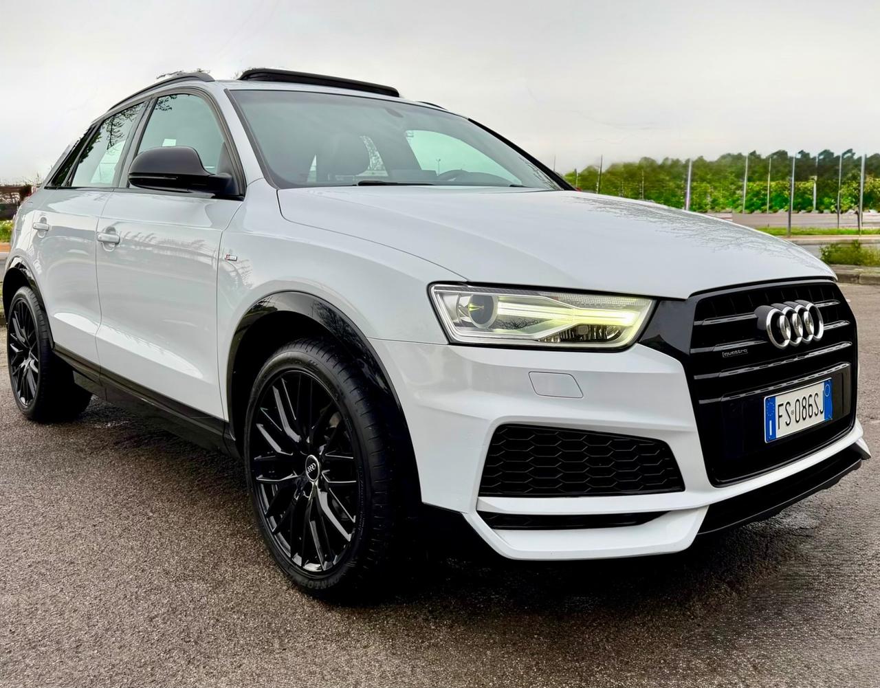 Audi Q3 2.0 Tdi quatt 150CV Stron SLINE TETTO