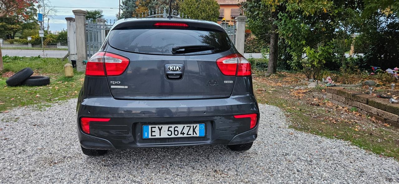 Kia Rio 1.1 CRDi 5p. Cool