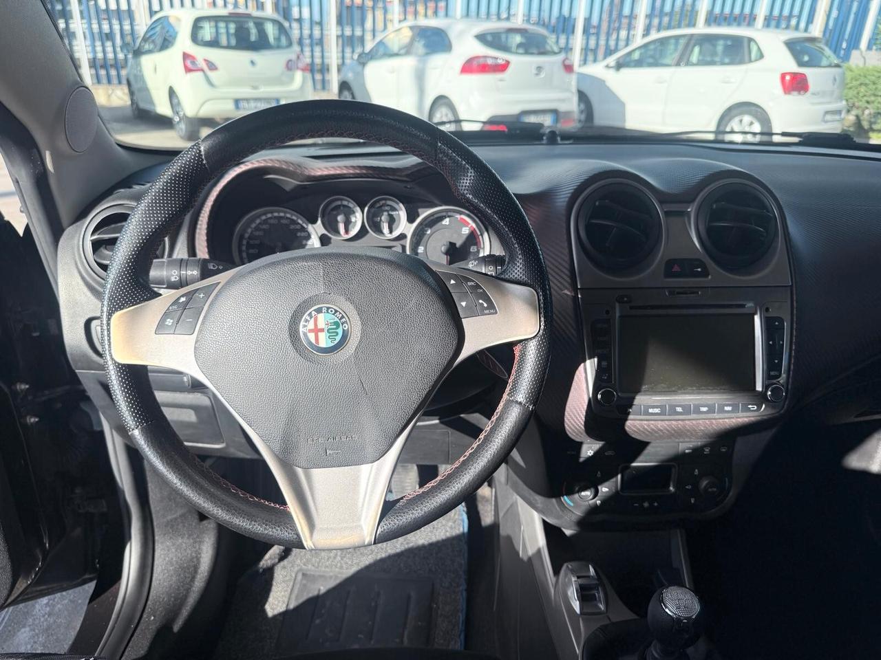 Alfa Romeo MiTo 1.6 JTDm-2 S&S Distinctive Sport Pack