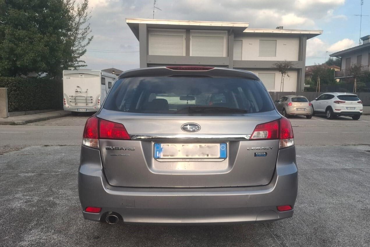 Subaru Legacy 2.0D SW Trend