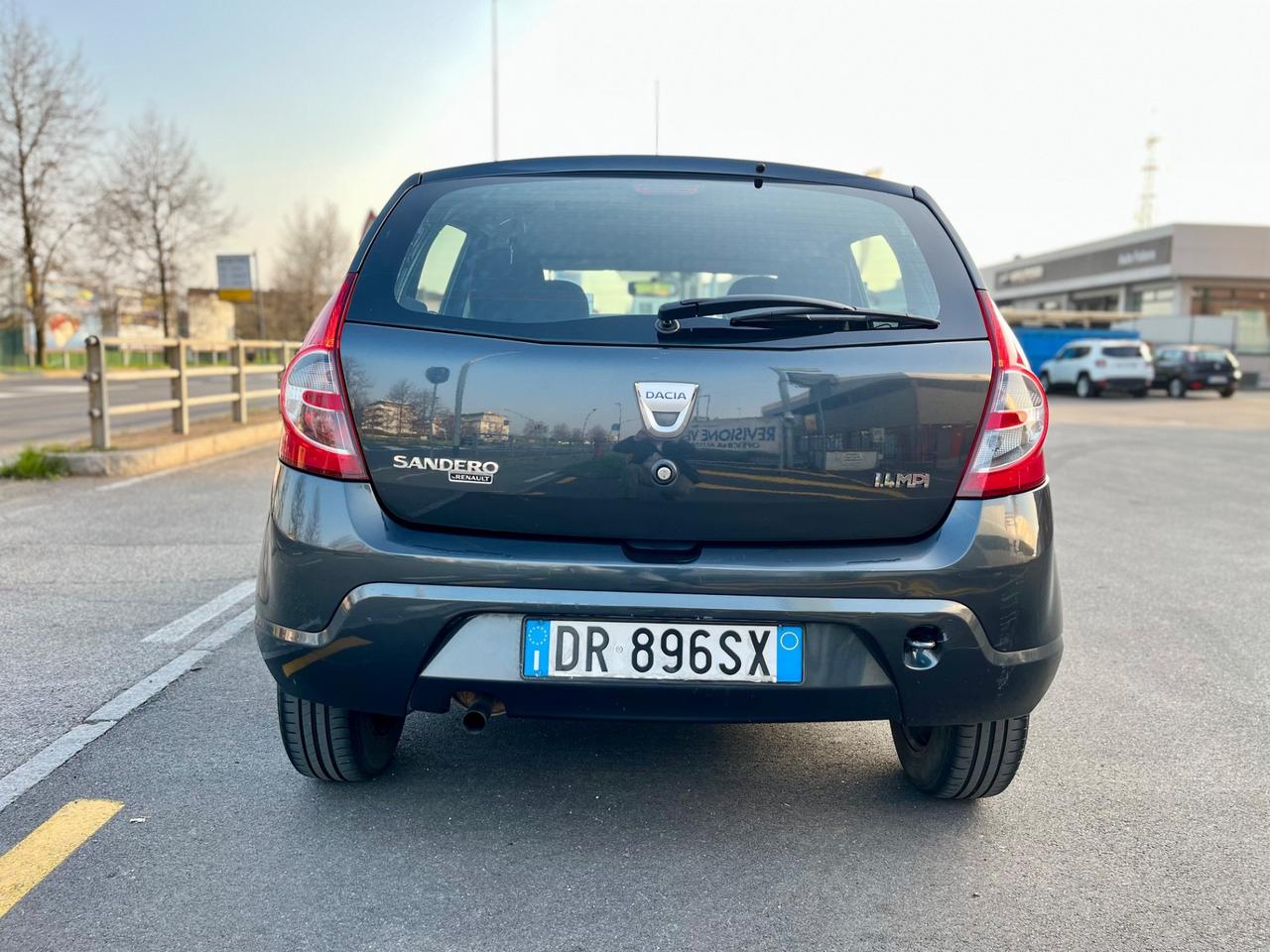 Dacia Sandero 1.4 8V Lauréate