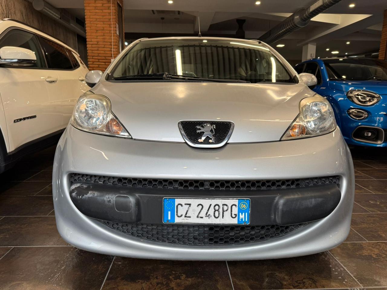 Peugeot 107 1.0 68CV 3p. Desir