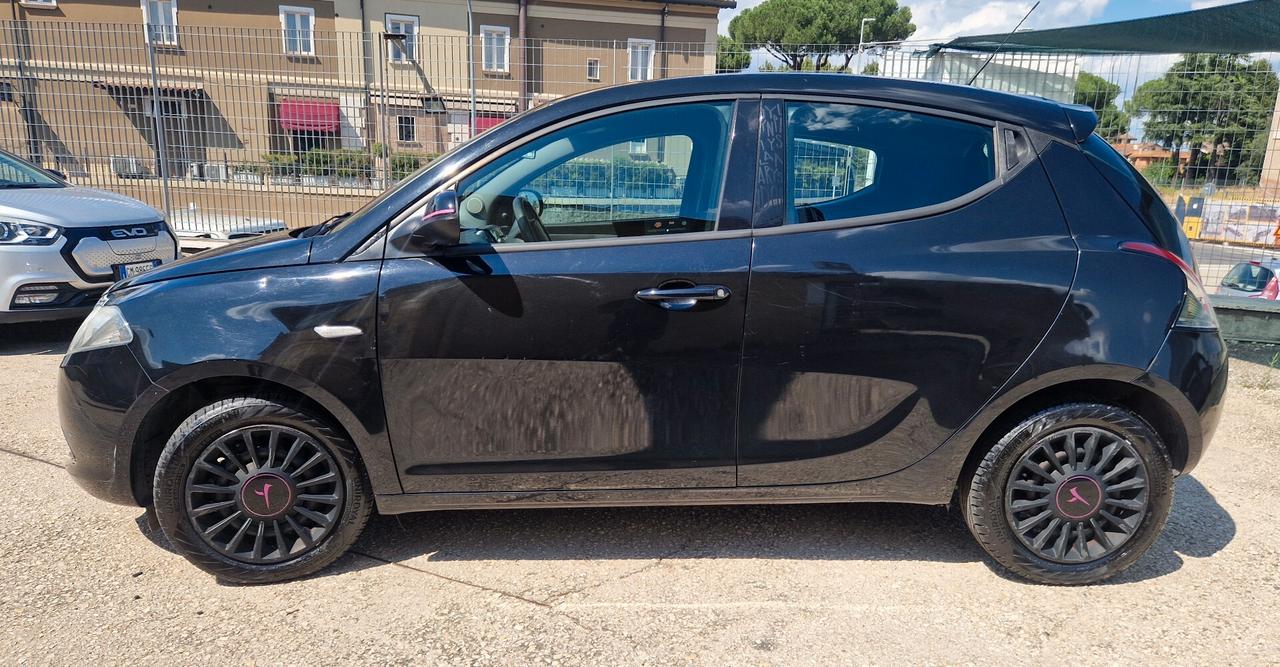 Lancia Ypsilon 1.2 69 CV 5 porte GPL Ecochic Elefantino