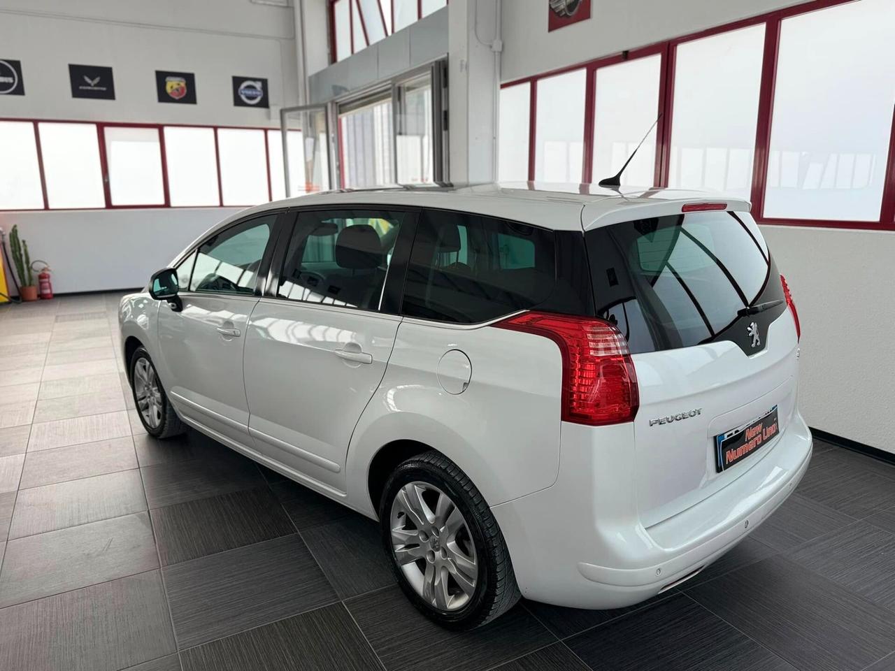 Peugeot 5008 2.0 HDI 150cv Allure 2011 5posti