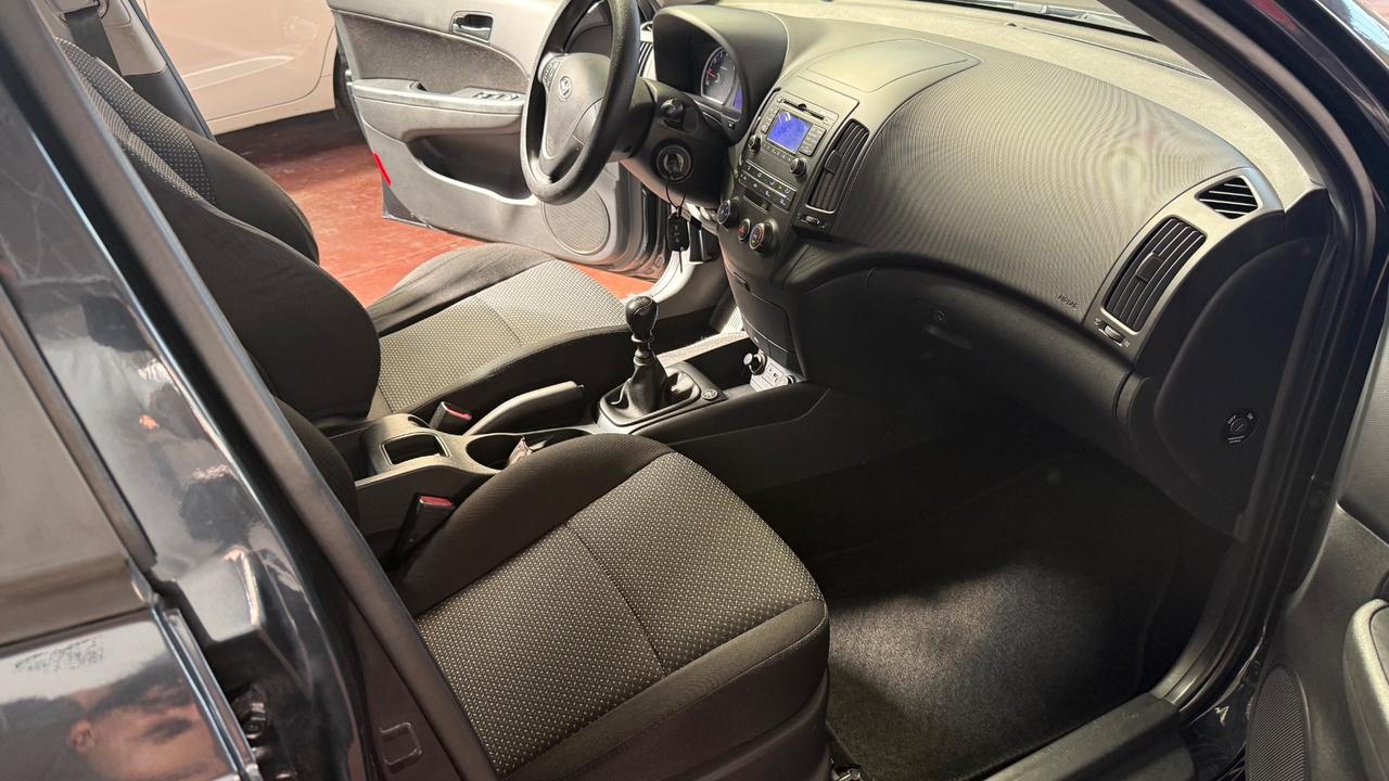 Hyundai i30 1.4 16V GPL