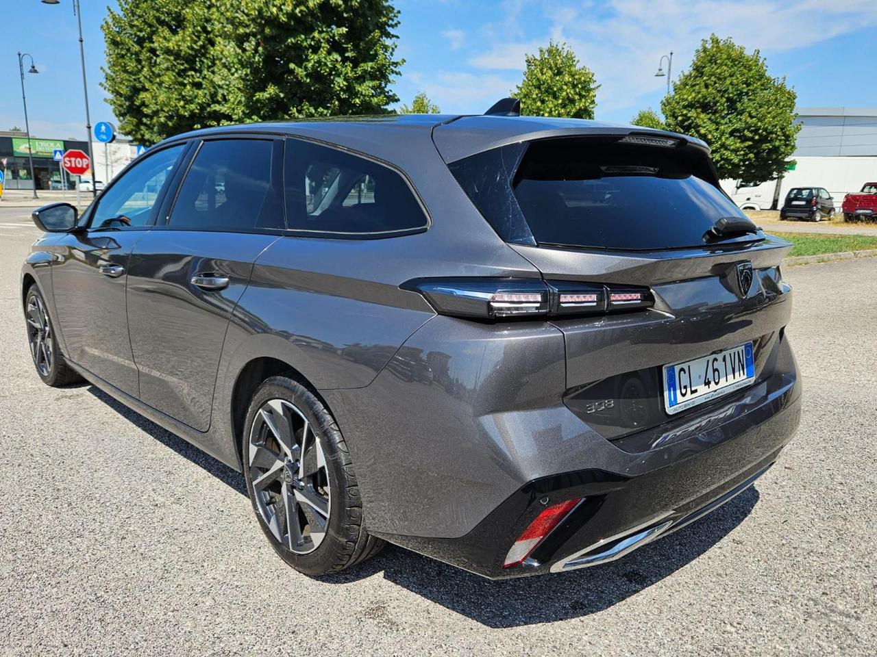 Peugeot 308 BlueHDi 130 S&S EAT8 SW Allure