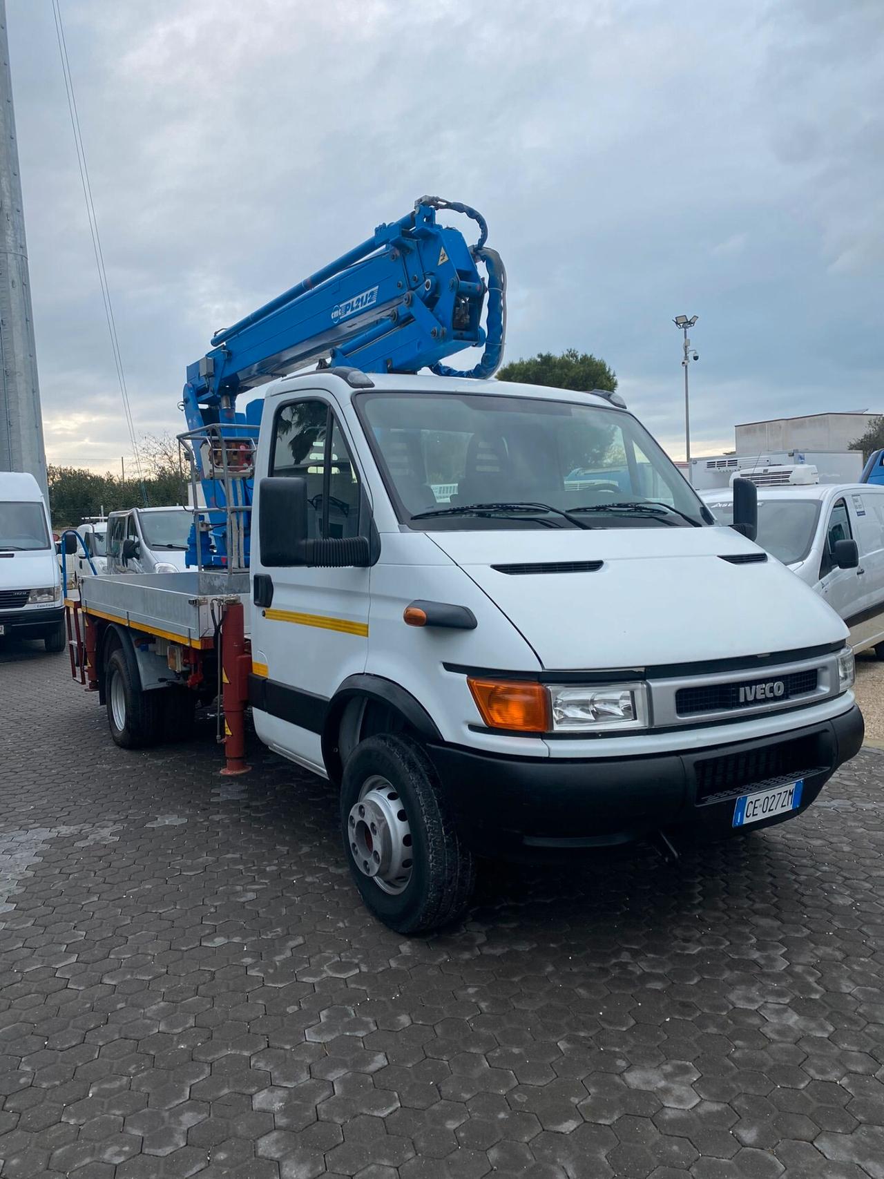 Iveco Daily 60 C15 con cestello piattaforma CMC PL 21 J2