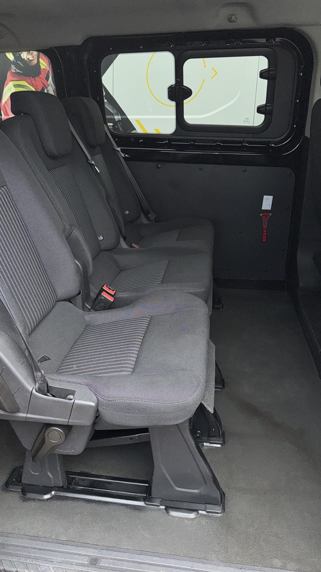 Ford Transit Custom AUTOCARRO 6 POSTI