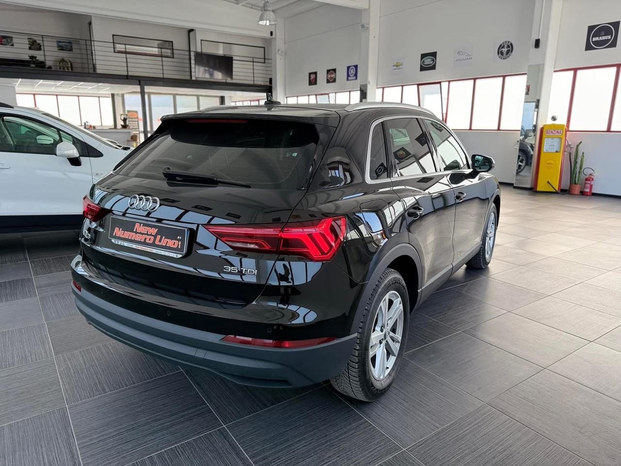 Audi Q3 S-tronic 35 TDI 2.0 Sport 150cv 2019