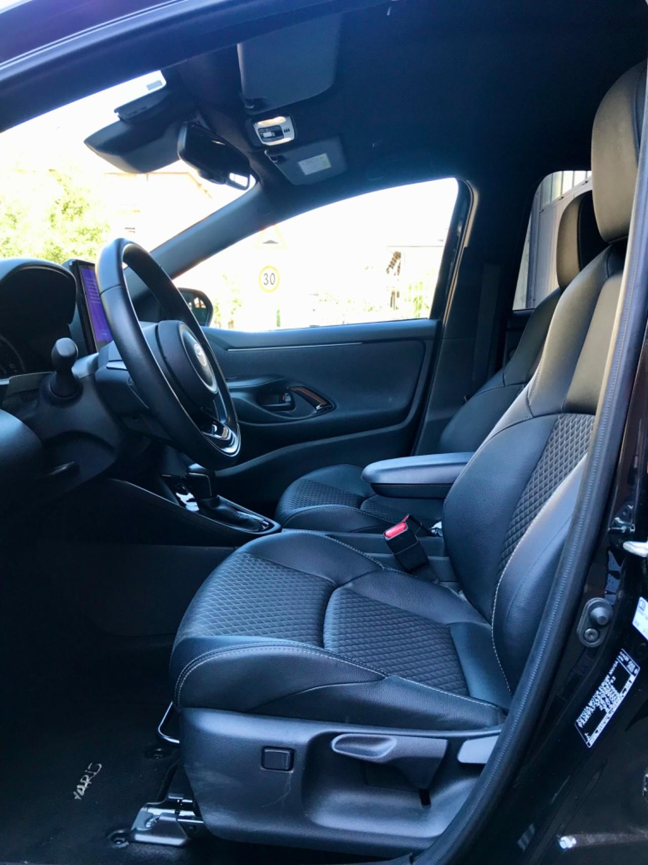 Toyota Yaris 1.5 130 Hybrid 5 porte Lounge