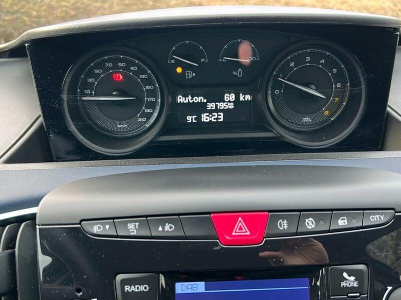 Lancia Ypsilon 1.0 FireFly 70cv Hybrid Platino