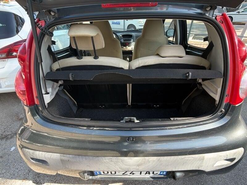 Peugeot 107 107 5p 1.0 12v Plaisir 2tronic