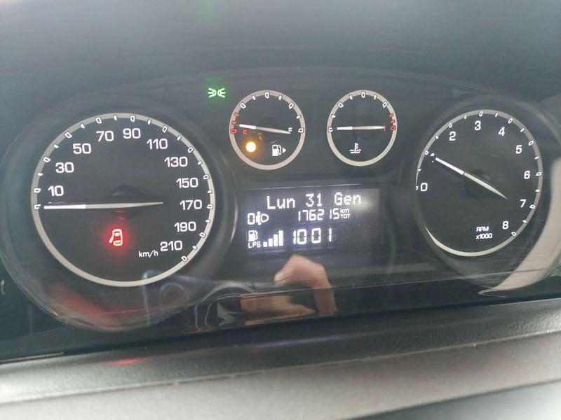 Lancia Ypsilon Ypsilon 1.2 69 CV 5 porte GPL TETTO APRIBILE