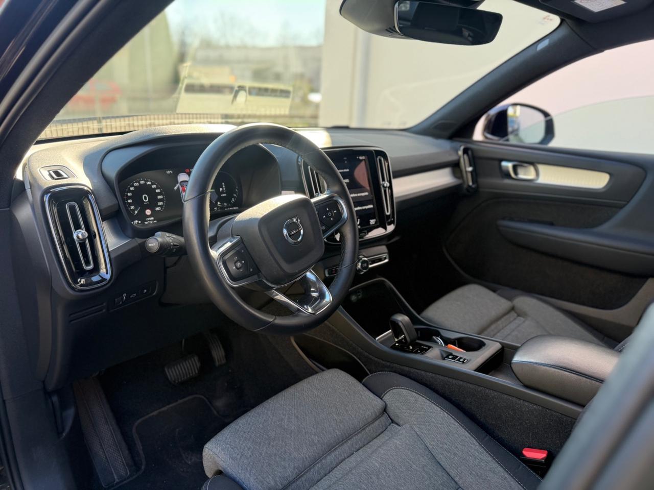 Volvo XC40 T4 1.5 Plug-in Hybrid 2023 50 KM ELETTRICO