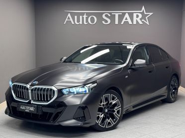 Bmw 520 520d 48V xDrive Msport Pro "Frozen Black"