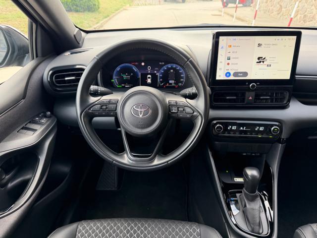 TOYOTA Yaris 1.5 130CV LOUNGE HYBRID+NAVI+ADAS+LED+PELLE+RCAM