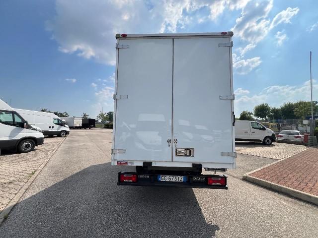 IVECO DAILY 35C14H BOX p 3750