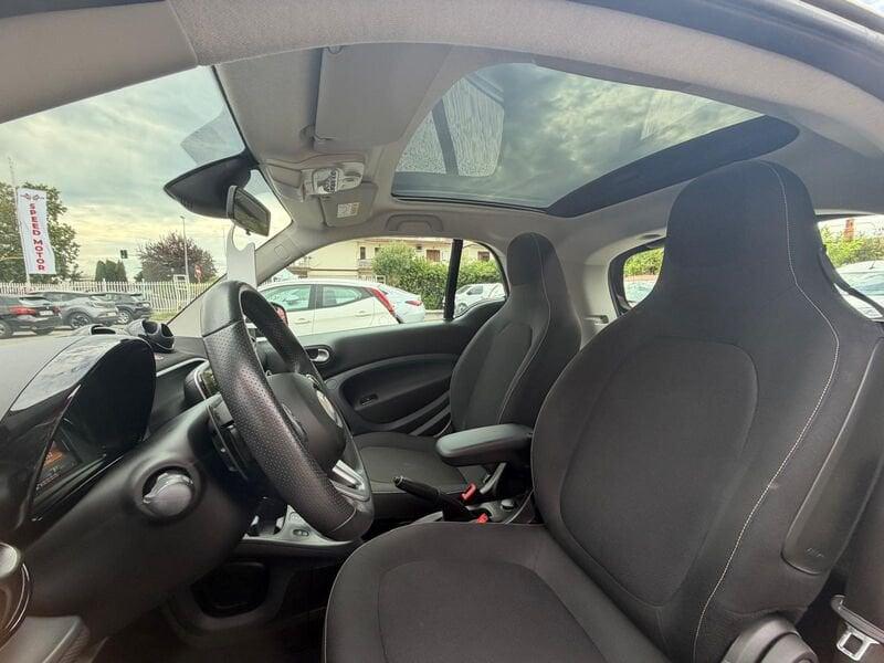 smart fortwo Fortwo 1.0 Twinamic Passion 71cv, PANORAMA, LED!