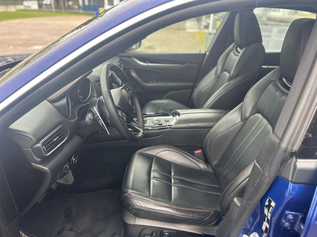 Maserati Levante GranSport 3.0 V6 #10004