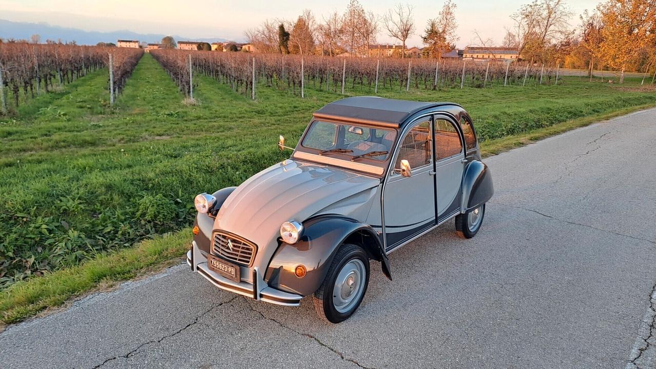 Citroen 2CV 6 Charleston RESTAURATA
