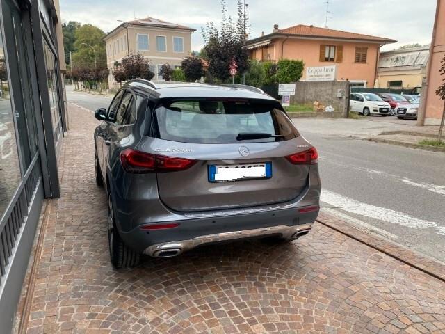 Mercedes-Benz GLA 220 d Automatic 4Matic Sport Plus