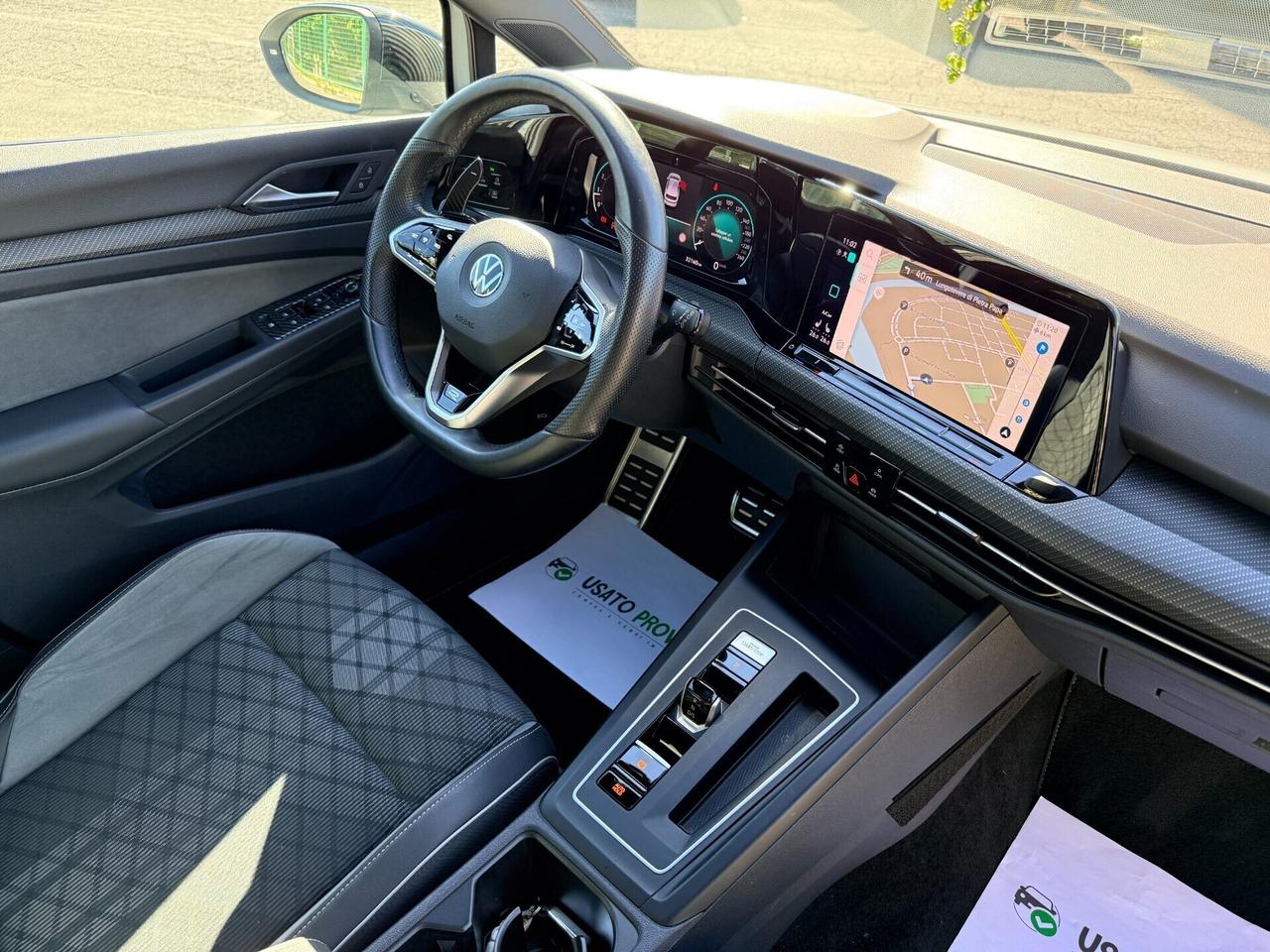 Volkswagen Golf 1.5 eTSI 130cv DSG R-Line TETTO