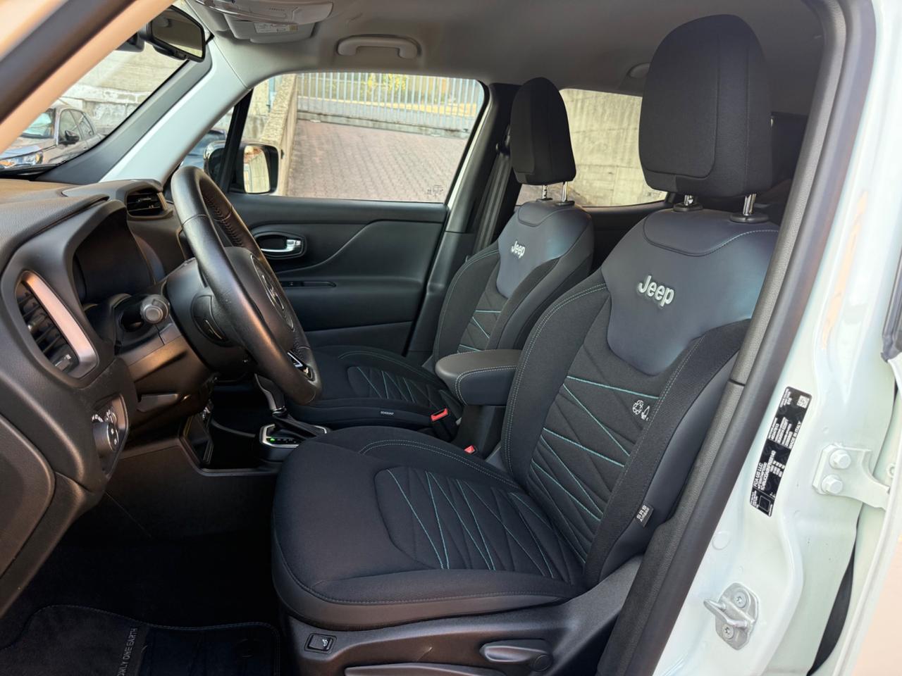 Jeep Renegade 1.5 T4 e-hybrid mhev 130cv DCT UPLAND