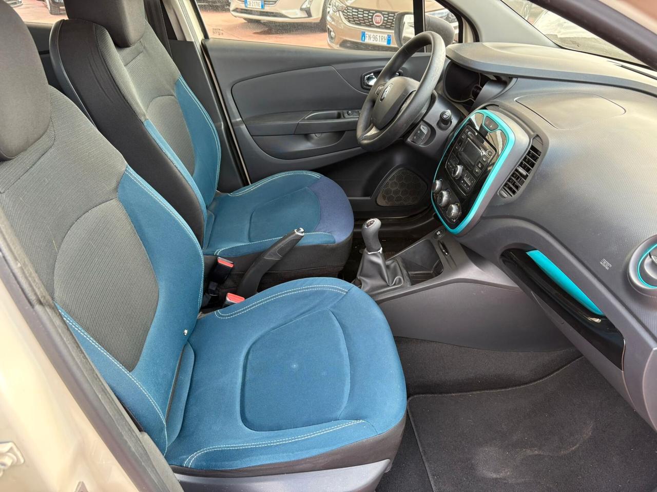 RENAULT CAPTUR 1.5 DCI - 2015