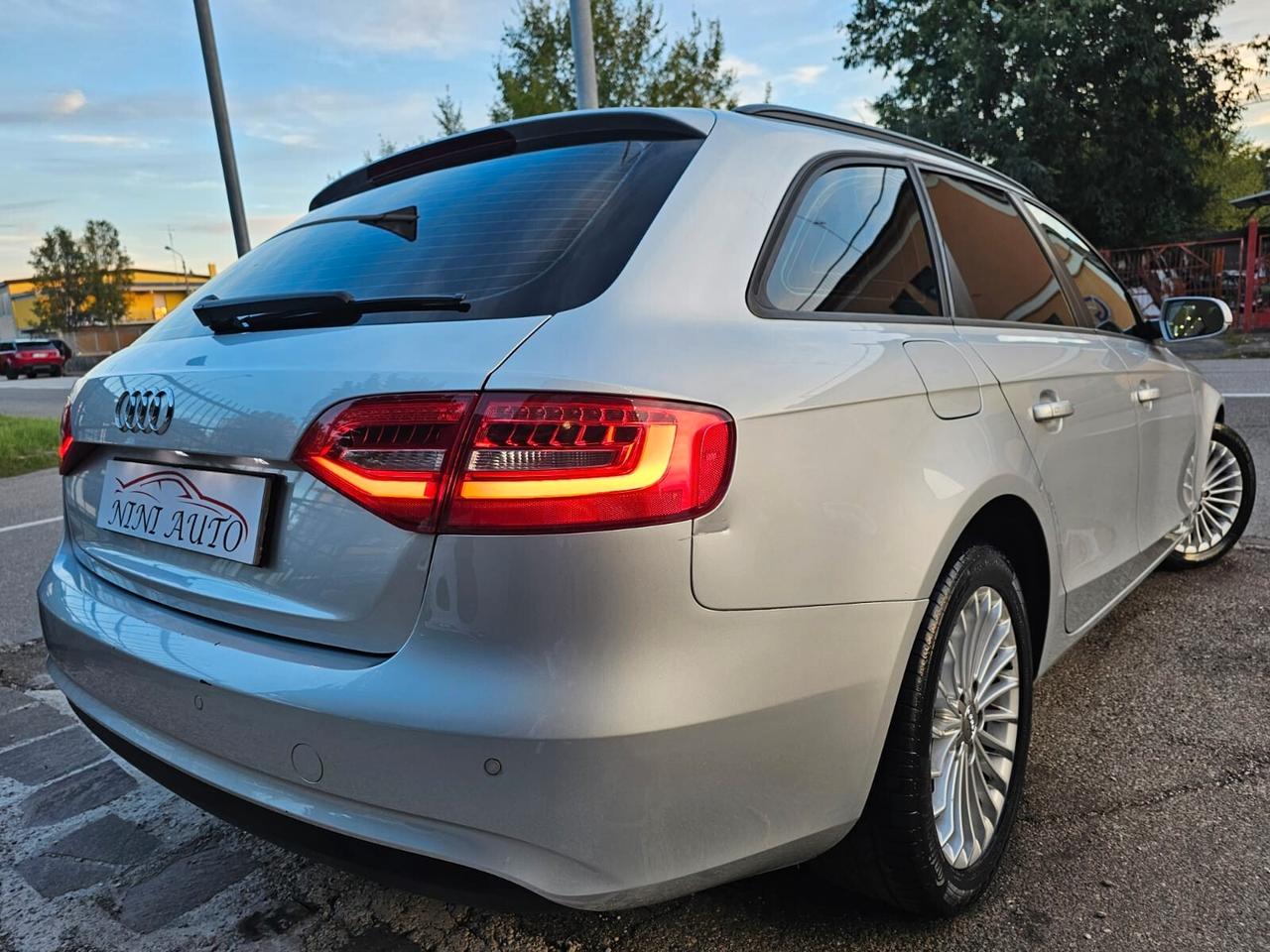 Audi A4 Avant 2.0 TDI 177cv Quattro Advanced*Navi*Bi-Xeno*Pdc*