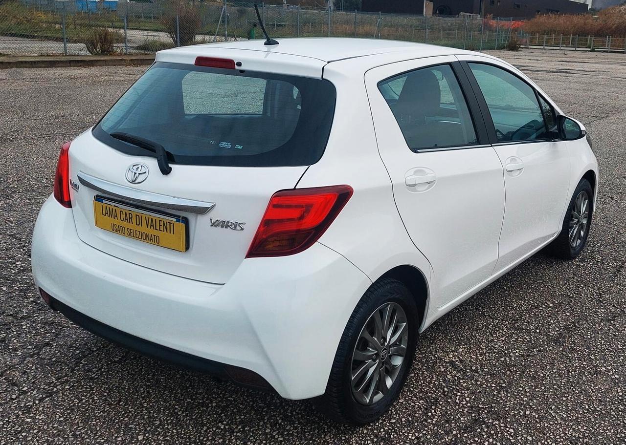 TOYOTA YARIS 1.0-UNICO PROPRIETARIO-NEOPATENTATI