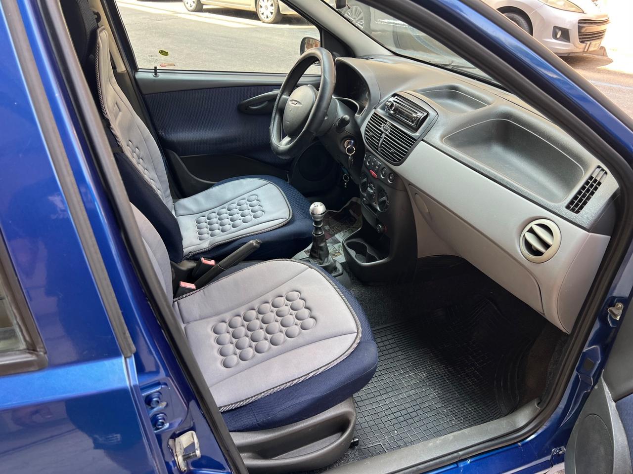 Fiat Punto 1.2i cat 5 porte ELX