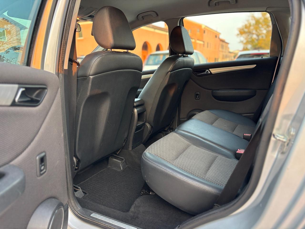 Mercedes-benz B 180 CDI Premium