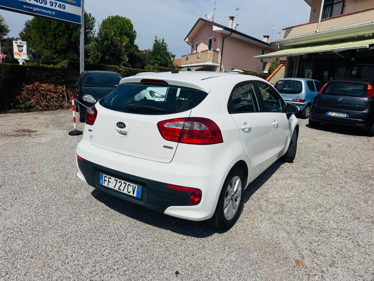 Kia Rio 1.1 CRDi 5p. Cool