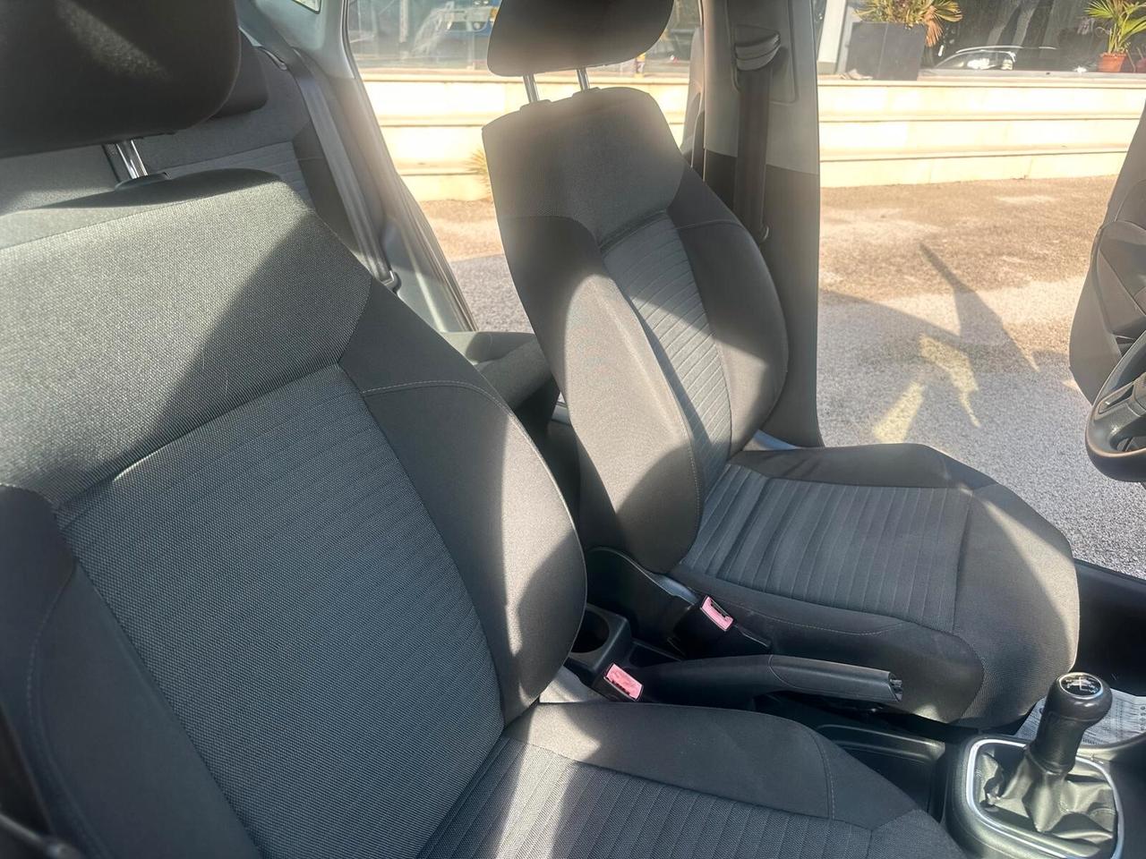 Volkswagen Polo 1.4 5 porte Highline NEOPATENTATI