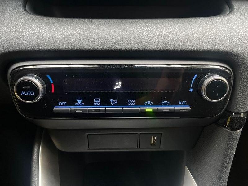 Toyota Yaris Hybrid Active MY22