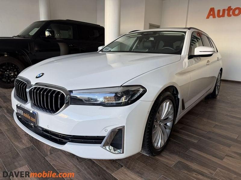BMW Serie 5 520d 48V Touring Luxury TETTO PAN