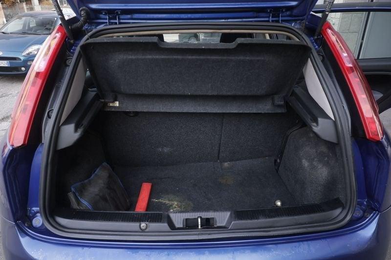 FIAT Grande Punto FIAT Grande Punto 1.4 GPL 5 porte Dynamic Unicoproprietario