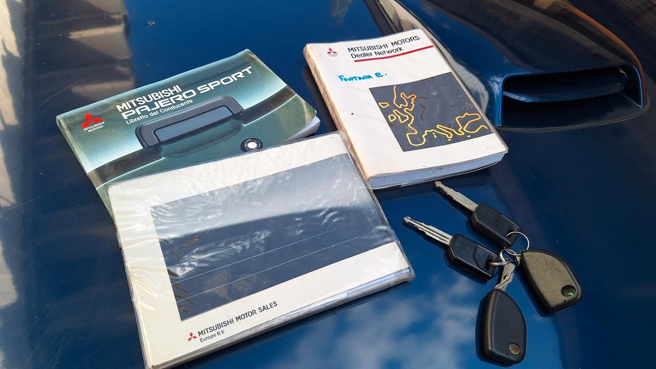 Mitsubishi Pajero Sport Pajero Sport 2.5 TDI GLX