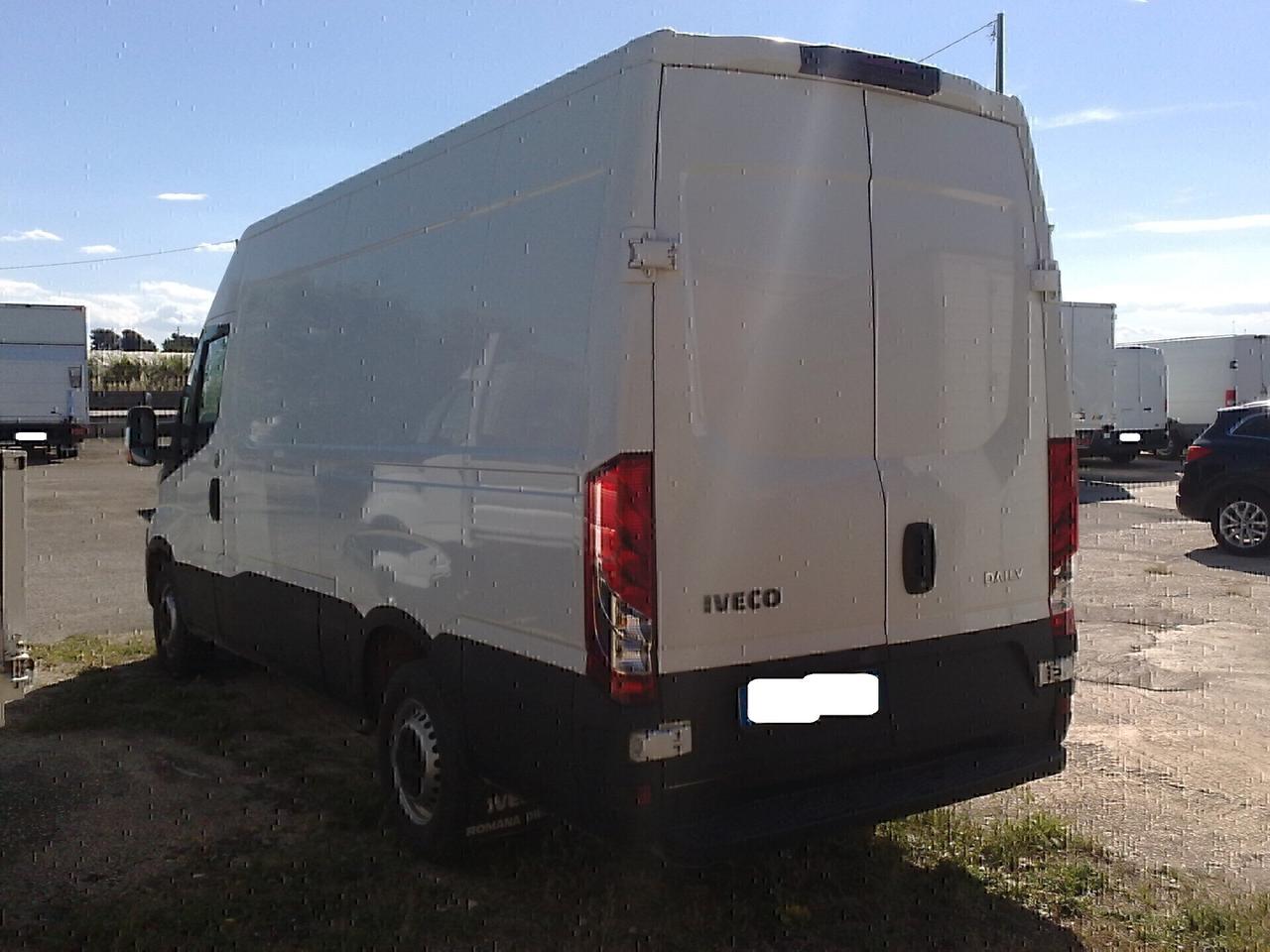 Iveco Daily 35s14 2.3hpt furgone di serie - 2018