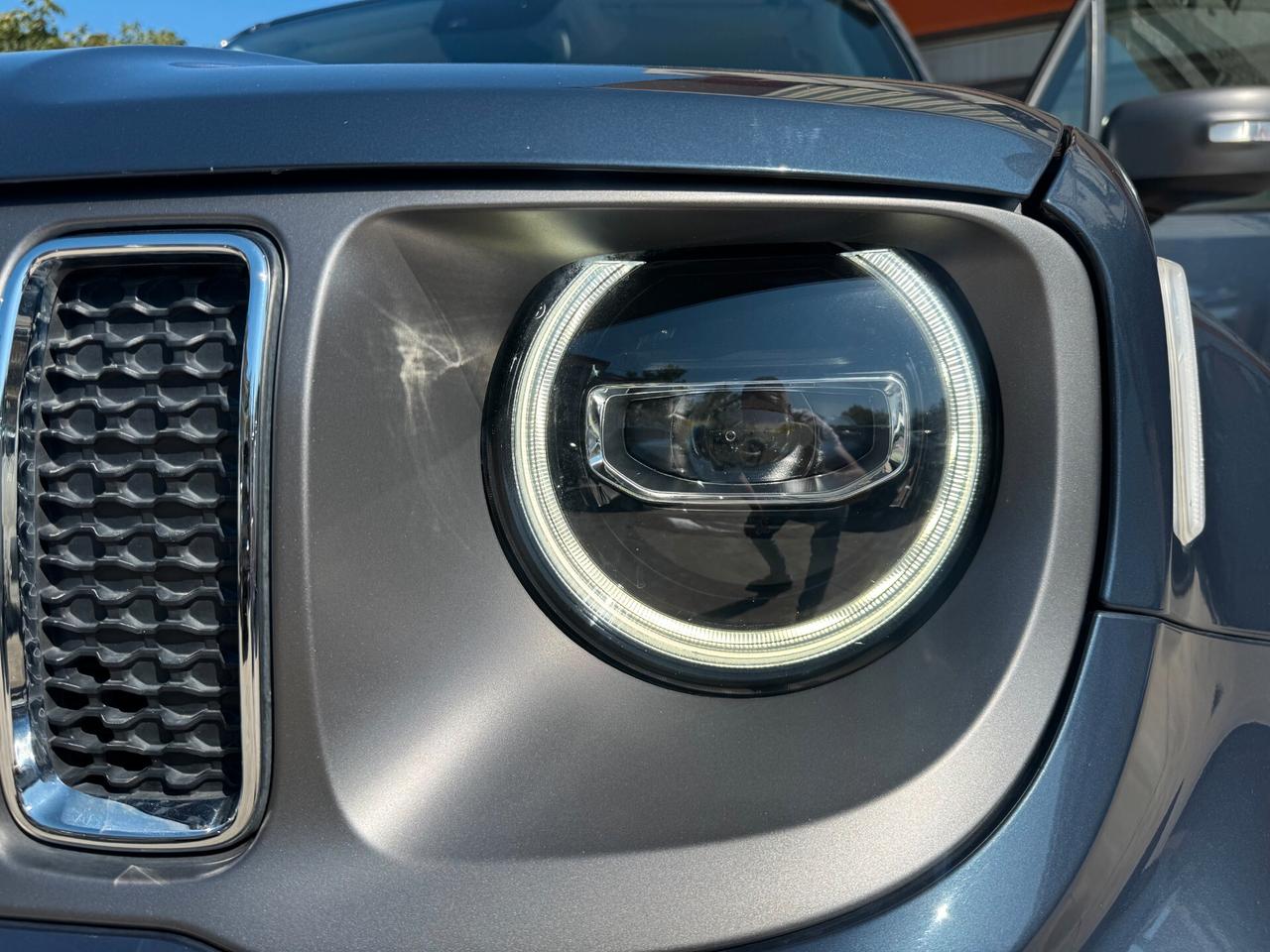Jeep Renegade 1.6 MTJ 120 CV + FARI LED