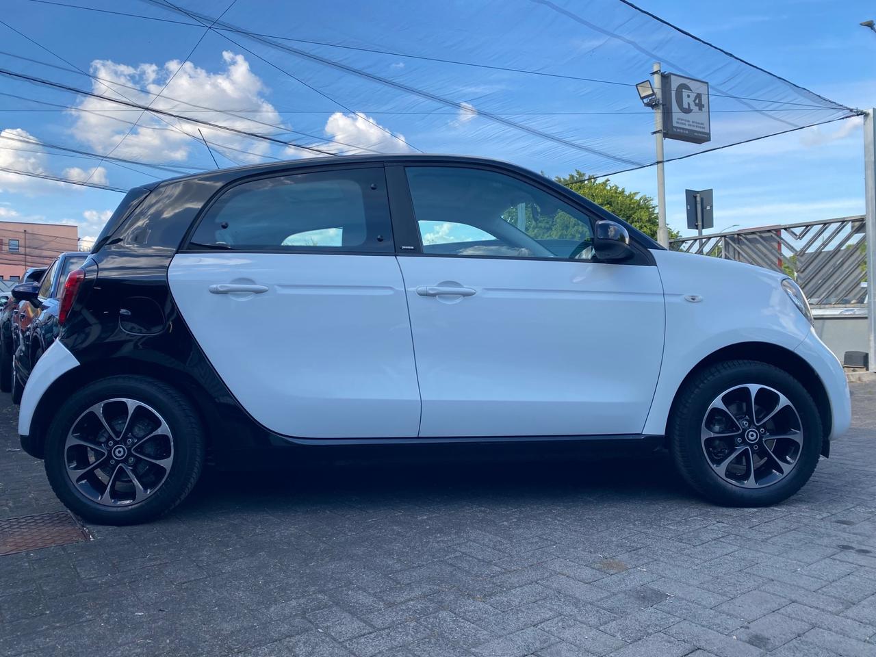 Smart ForFour 70 1.0 Passion