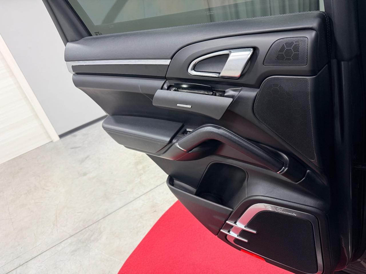 Porsche Cayenne 3.0TDI 245CV "BURMESTER"