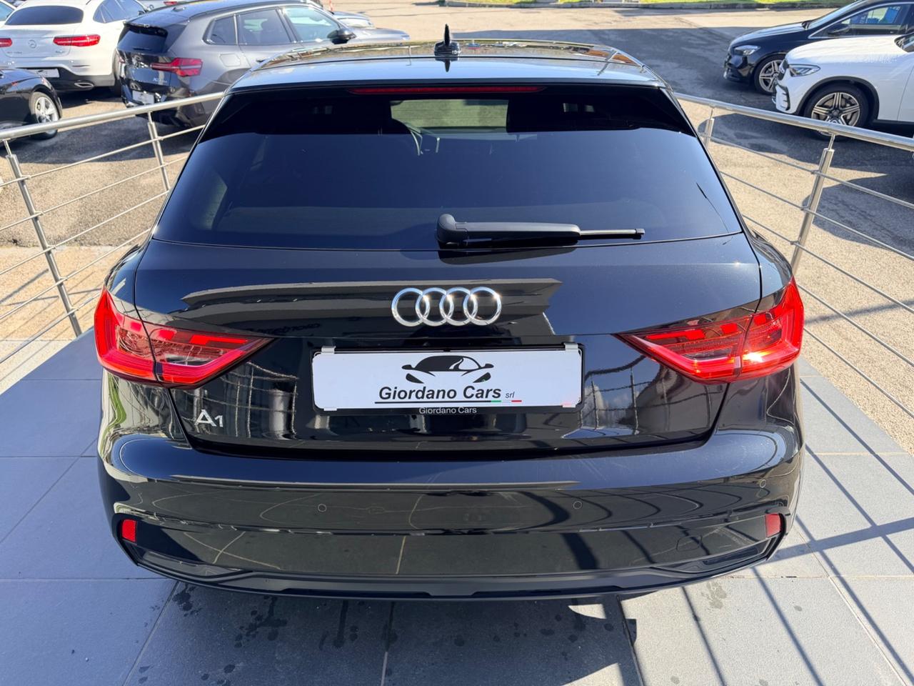 Audi A1 SPB 30 TFSI S tronic line edition taralli black