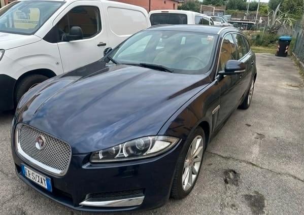 Jaguar XF 2.2 D 200 CV