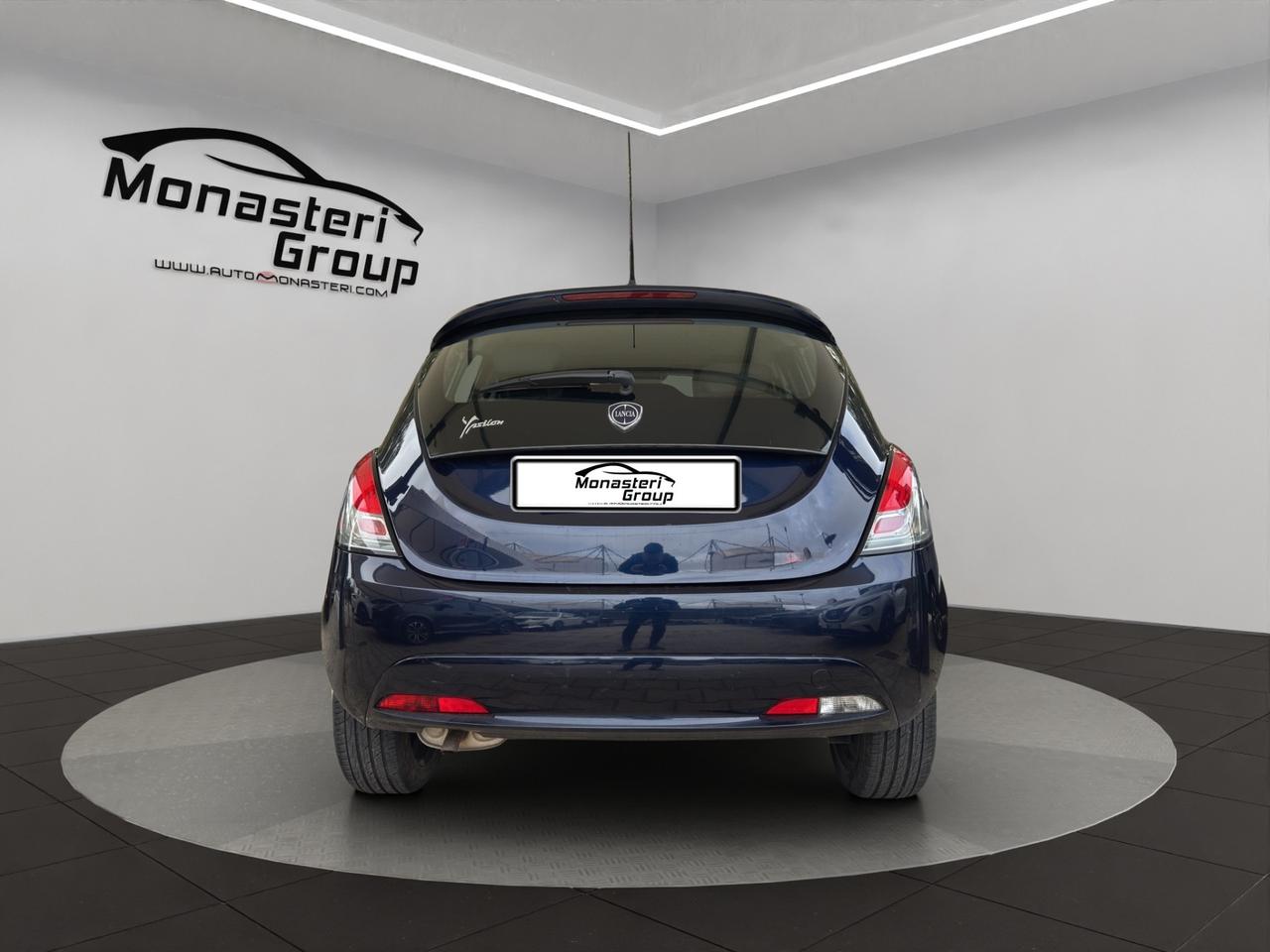 Lancia Ypsilon 1.2 69 CV 5 porte S&S Gold
