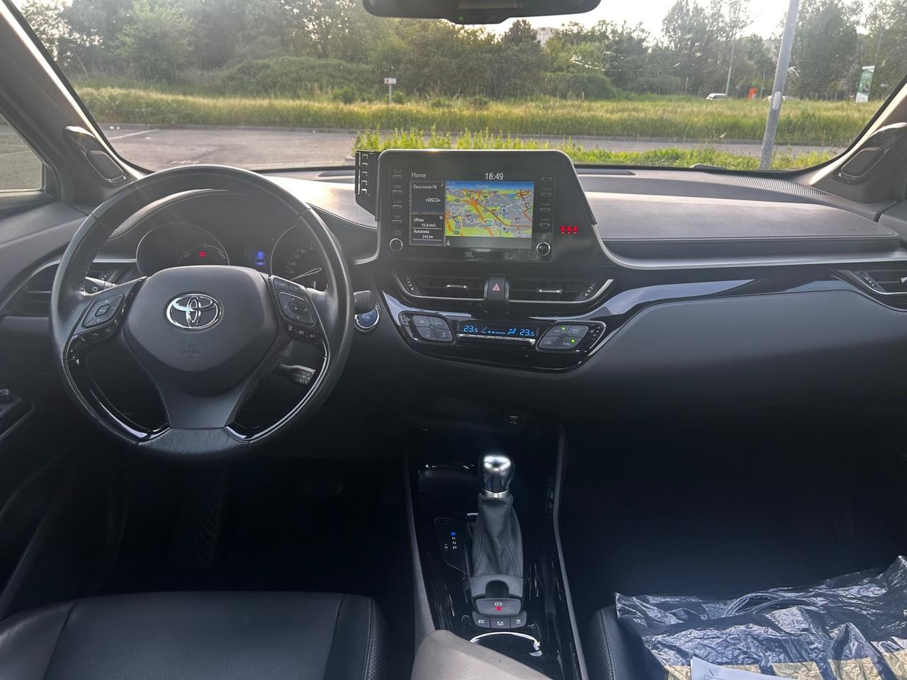 Toyota C-HR 2.0 Hybrid E-CVT Style