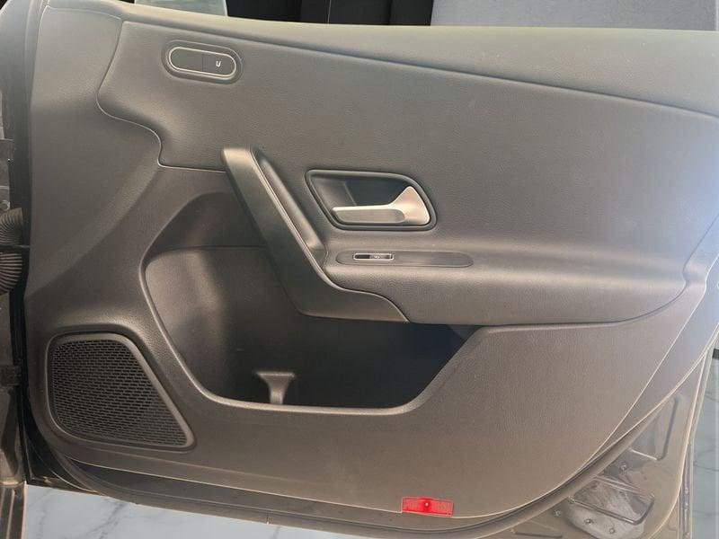 Mercedes-Benz Classe A A 180 d Advanced Auto