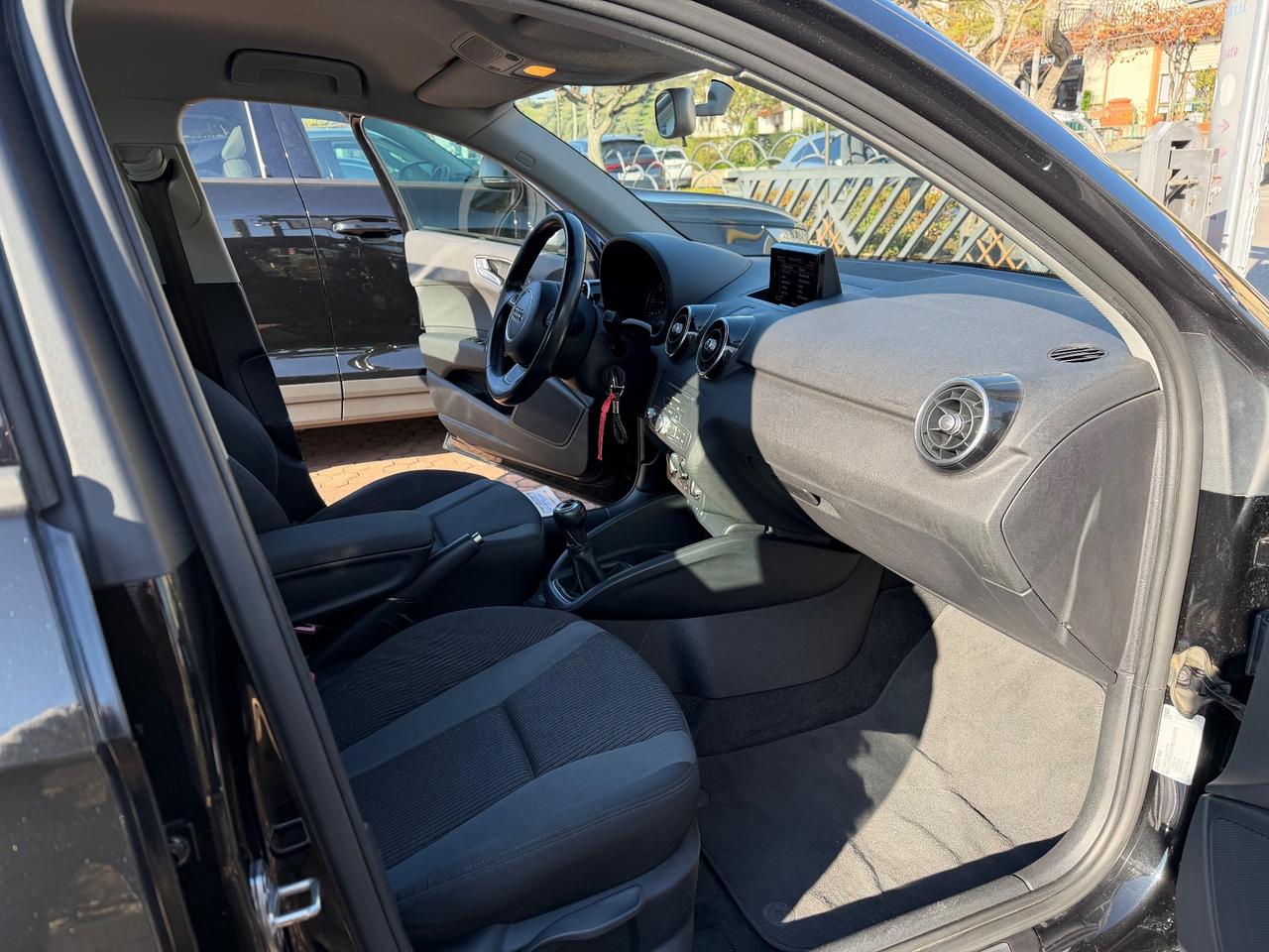 Audi A1 SPB 1.6 TDI 116 CV Metal plus