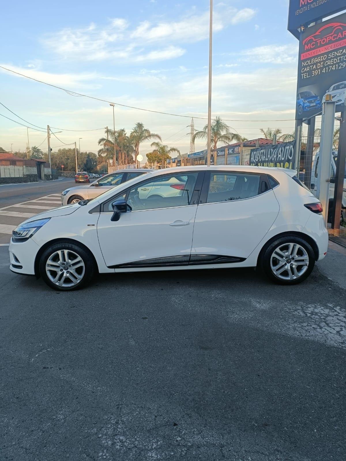 Renault Clio dCi 8V 75 CV 5 porte Moschino Life